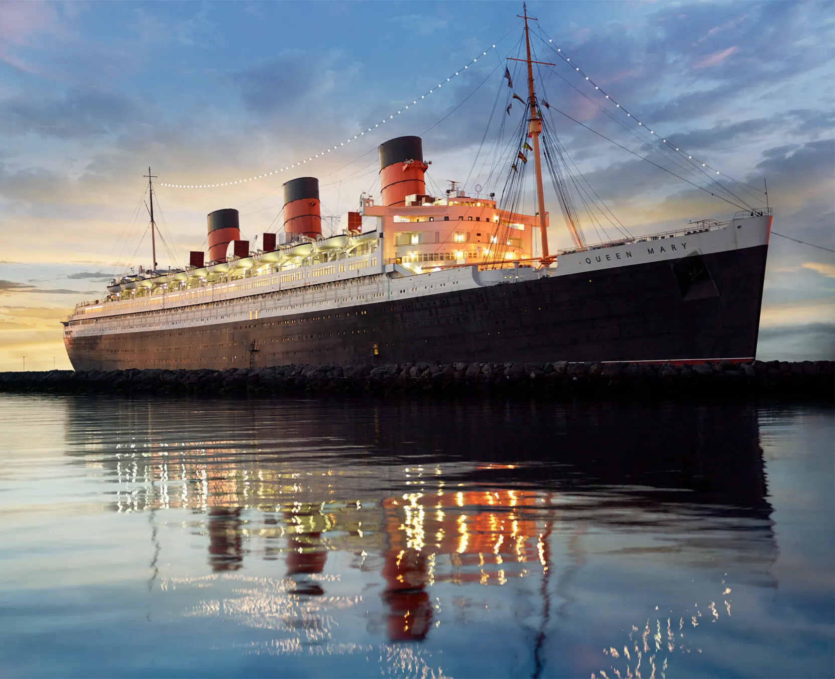 Queen Mary ship in California,
